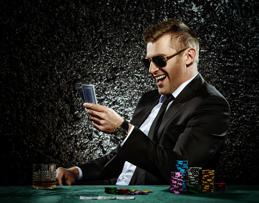 win your first online poker game